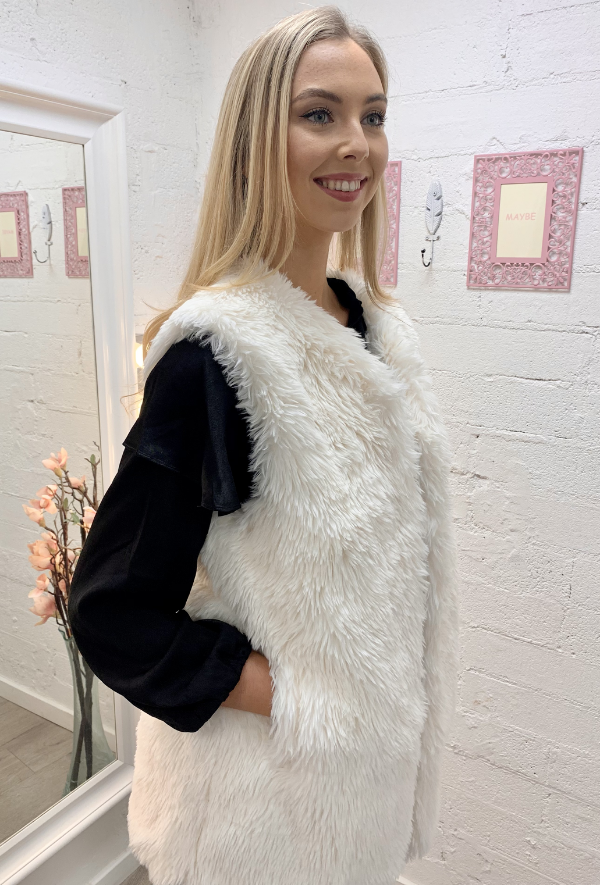 Faux Fur Gilet in White-Rose-Black Clothing Coats & Jackets